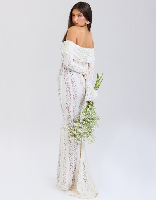 Luna Schulterfreies Spitzen-Maxikleid – Elegante Brautmode für Unvergessliche Anlässe 3
