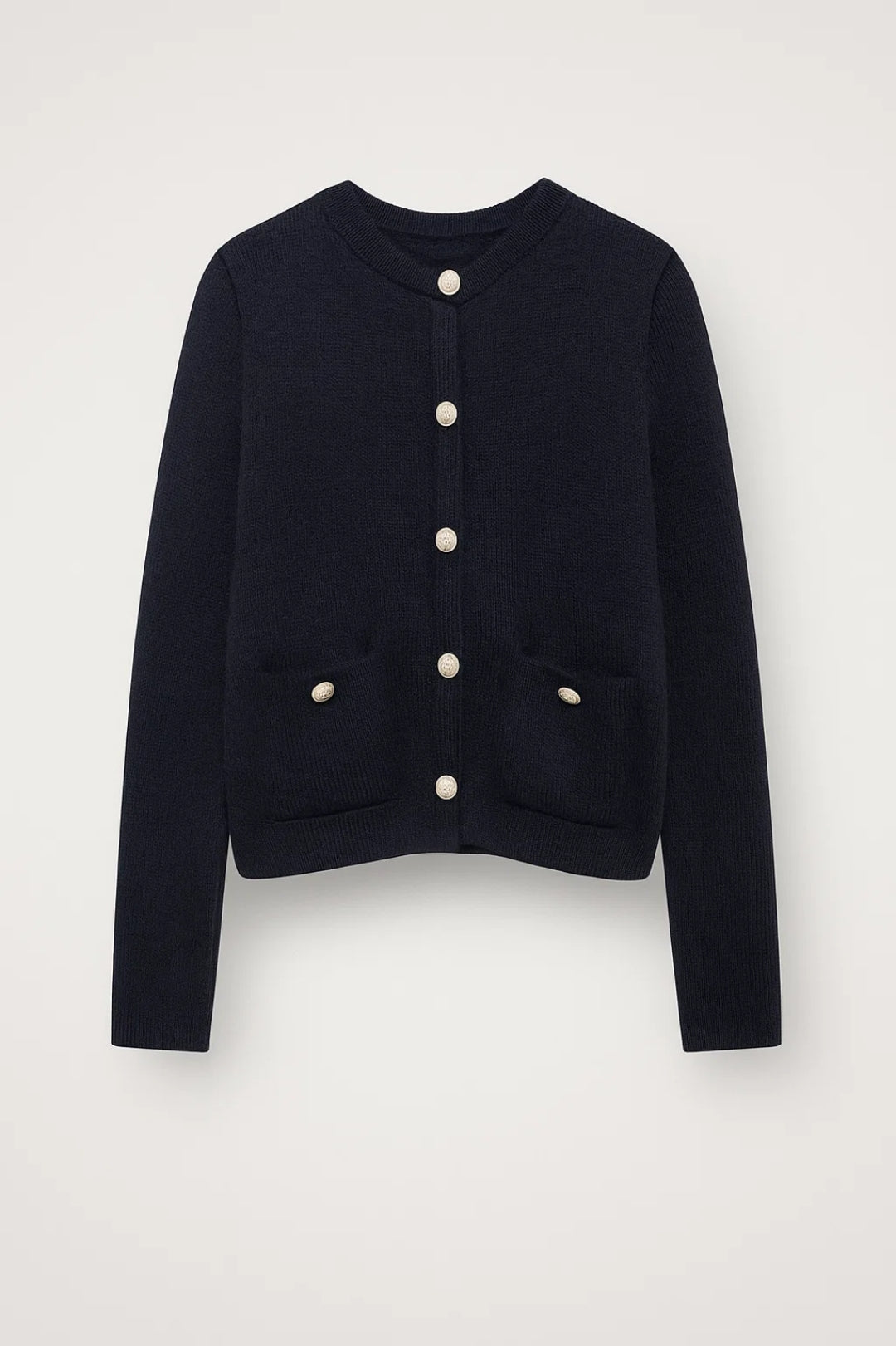 Luna Damen-Cardigan – Klassischer Stil für elegante Wintertage 2