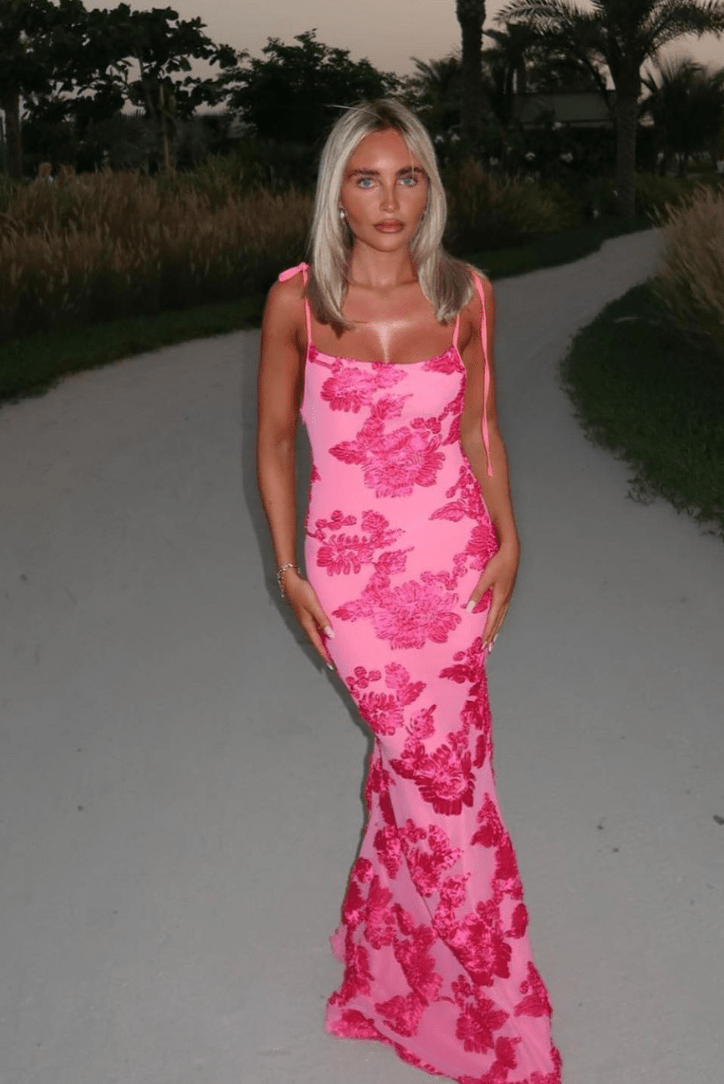 Luna Frauen Maxikleid – Figurbetonte Silhouette für Sommerabende 0