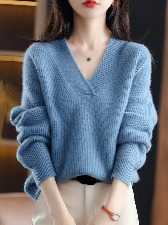 Cemile | Gemütlicher V-Ausschnitt Pullover für Damen