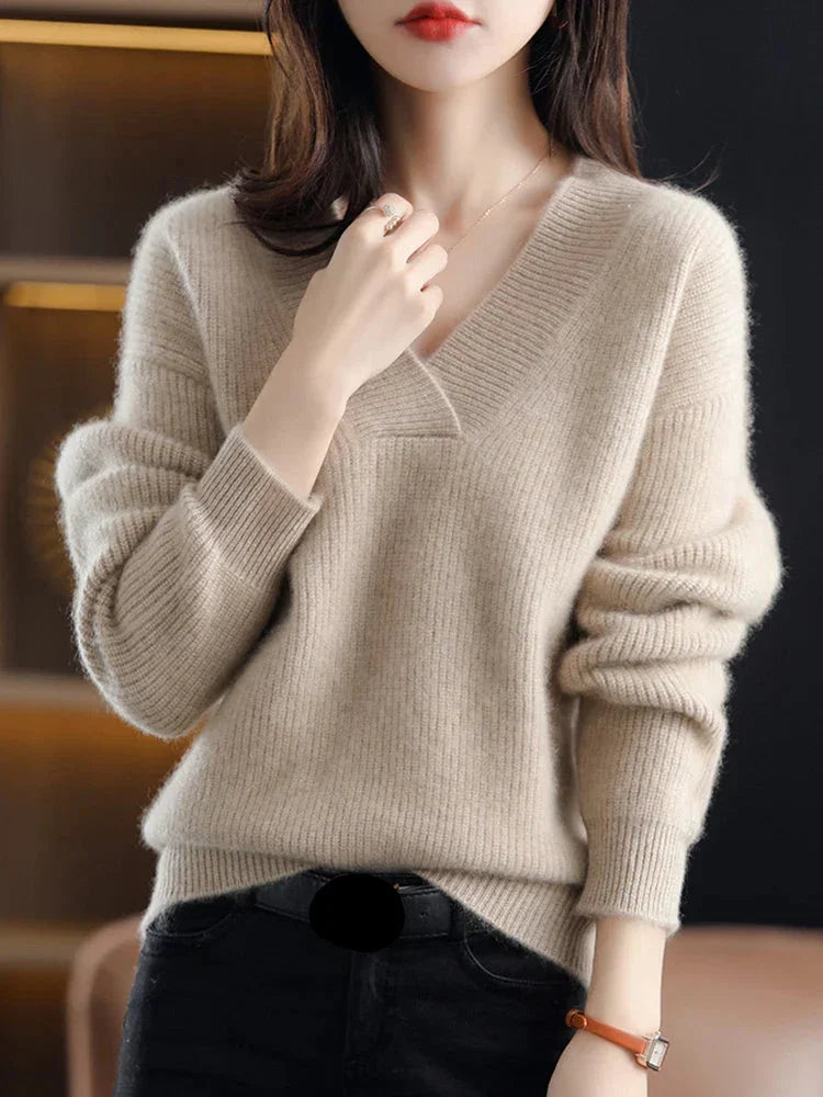 Cemile | Gemütlicher V-Ausschnitt Pullover für Damen