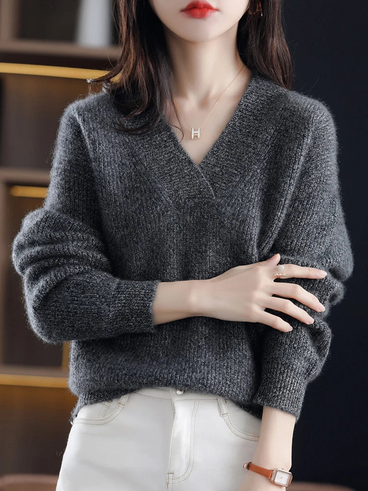 Cemile | Gemütlicher V-Ausschnitt Pullover für Damen