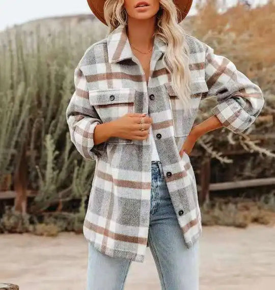 Afra | Rustikale Karierte Overshirt für Damen